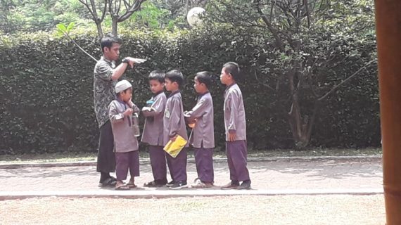 Pendidikan Terbaik adalah Pendidikan yang Bisa Menumbuhkan Fitroh-fitroh dengan Sempurna